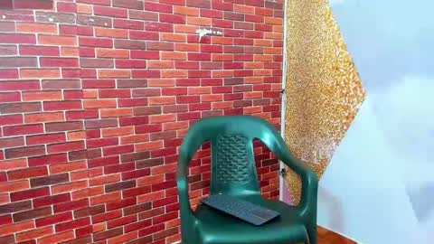 SIR RYANT online show from 1, 3, 2025