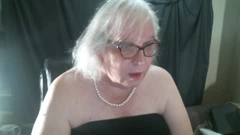 Sissy Diane online show from 16, 12, 2024