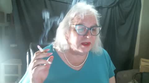 Snapshot of sissydianetx chatting on 6, 3, 2025 Sissy Diane online show from 6, 3, 2025