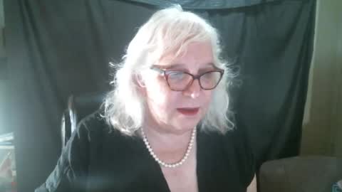 Snapshot of sissydianetx chatting on 15, 9, 2025 Sissy Diane online show from 15, 9, 2025