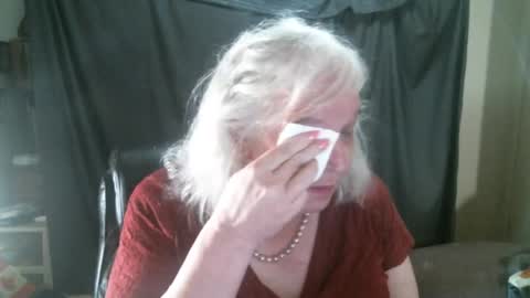 Snapshot of sissydianetx chatting on 17, 10, 2025 Sissy Diane online show from 17, 10, 2025