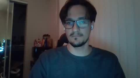 sissyslut802 online show from 14, 5, 2026
