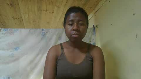 Snapshot of sitraka93 chatting on 13, 10, 2025 Sitraka online show from 13, 10, 2025