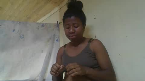 Snapshot of sitraka93 chatting on 15, 10, 2025 Sitraka online show from 15, 10, 2025