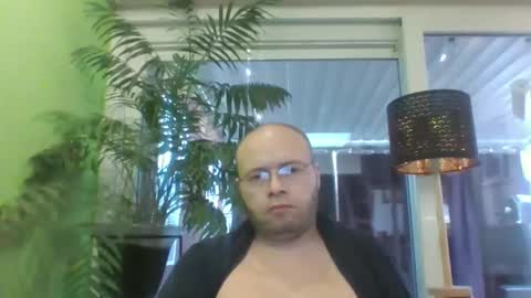 Snapshot of sixten113 chatting on 13, 2, 2026 sixten113 online show from 13, 2, 2026