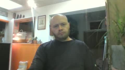 sixten19795 online show from 20, 11, 2025