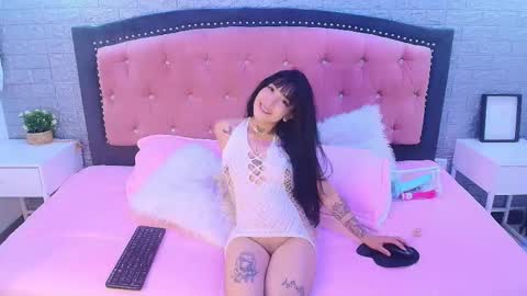 Skadhi online show from 21, 4, 2026