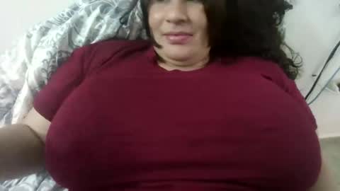 Snapshot of skarkett21 chatting on 8, 2, 2026 skarkett21 online show from 8, 2, 2026