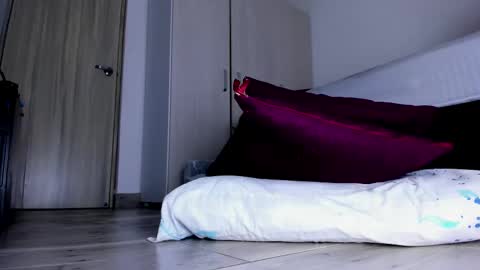 Snapshot of skarletsexy chatting on 20, 10, 2025 Skarlet online show from 20, 10, 2025