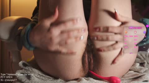 Im Scarlett  ONLINE  5pm-10pm NYC time  online show from 25, 1, 2025