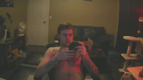 Snapshot of skateboardskate chatting on 7, 2, 2025 Skateboard online show from 7, 2, 2025