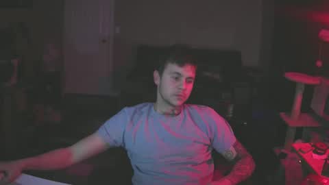 Snapshot of skateboardskate chatting on 19, 2, 2025 Skateboard online show from 19, 2, 2025