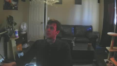 Snapshot of skateboardskate chatting on 23, 2, 2025 Skateboard online show from 23, 2, 2025