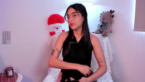 Skeete   CHRISTMAS SHOW THIS DECEMBER 24    CHECK OUT MY AMAZON LIST AND MAKE ME HAPPY  online show from 16, 12, 2025