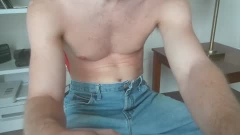 Snapshot of skfuddy chatting on 17, 9, 2025 skfuddy online show from 17, 9, 2025