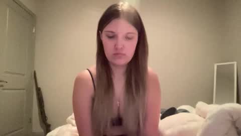 Snapshot of skiimaskabby chatting on 4, 2, 2026 skiimaskabby online show from 4, 2, 2026