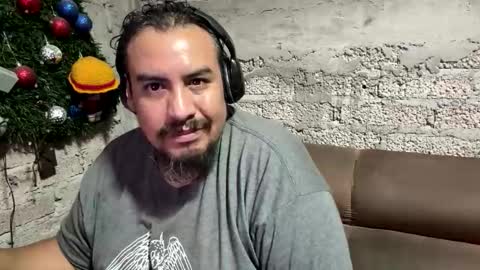 Snapshot of skinhell chatting on 28, 4, 2026 Elias online show from 28, 4, 2026