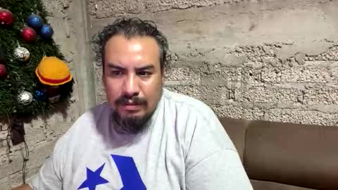 Snapshot of skinhell chatting on 2, 5, 2026 Elias online show from 2, 5, 2026