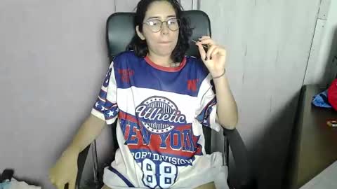 skinny333x online show from 29, 7, 2026