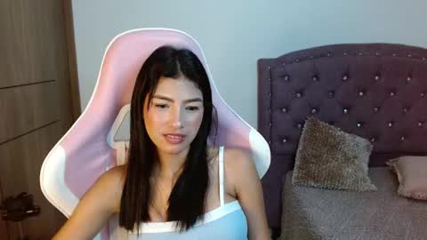 Hailey online show from 5, 3, 2025