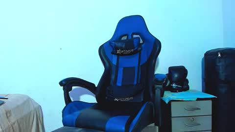 skinny marked online show from 16, 12, 2025