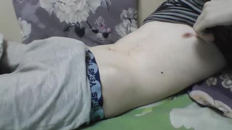 skinnycuteb0y online show from 5, 2, 2025