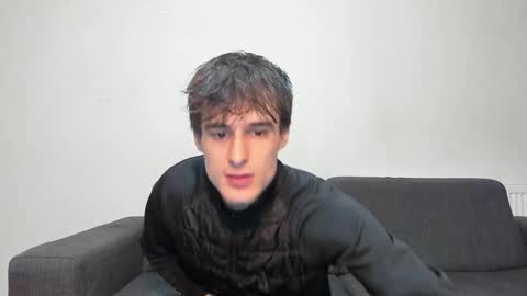 skinnyguywithbigd online show from 8, 12, 2024