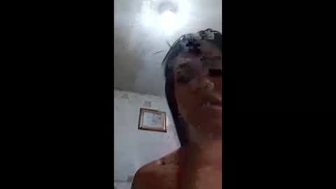 Snapshot of skinnyh0t01 chatting on 9, 6, 2026 Amy online show from 9, 6, 2026
