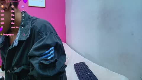 Snapshot of skinnyneighbour_ chatting on 15, 1, 2025 Karla online show from 15, 1, 2025