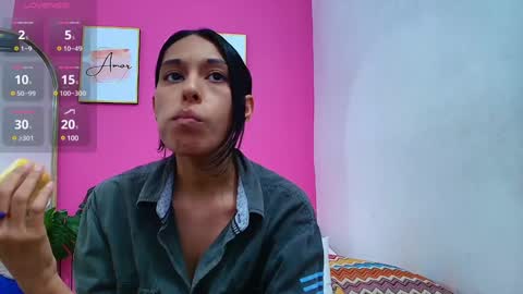 Snapshot of skinnyneighbour_ chatting on 17, 1, 2025 Karla online show from 17, 1, 2025