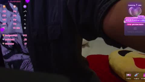 Snapshot of skinnyneighbour_ chatting on 18, 1, 2025 Karla online show from 18, 1, 2025