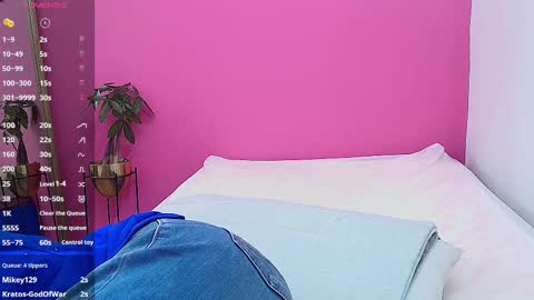 Snapshot of skinnyneighbour_ chatting on 26, 2, 2025 Karla online show from 26, 2, 2025