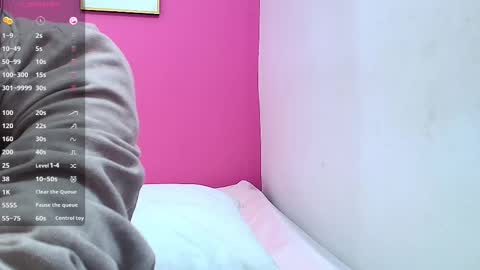 Snapshot of skinnyneighbour_ chatting on 27, 2, 2025 Karla online show from 27, 2, 2025