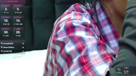 Snapshot of skinnyneighbour_ chatting on 20, 11, 2025 Karla online show from 20, 11, 2025