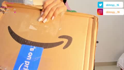 Skinny online show from 8, 10, 2025