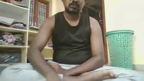 Indianslut1431 online show from 18, 10, 2025