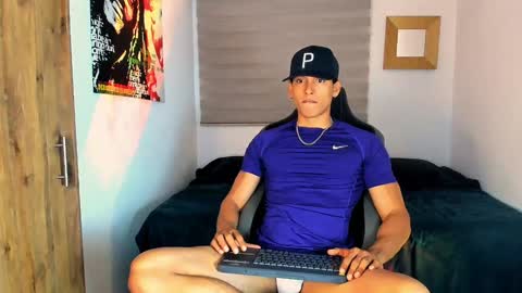 Snapshot of skull_prospect chatting on 8, 1, 2025 Liam Vokov online show from 8, 1, 2025