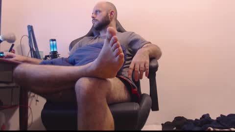 Skull online show from 10, 2, 2025