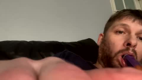 Snapshot of skuzzy25 chatting on 14, 2, 2025 skuzzy25 online show from 14, 2, 2025