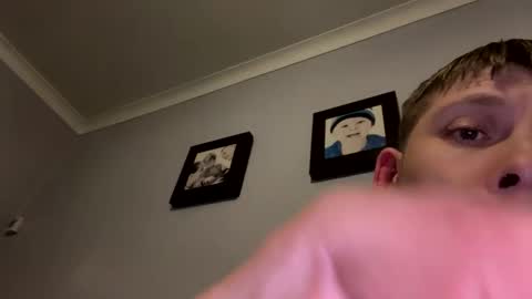 Snapshot of skuzzy25 chatting on 3, 3, 2025 skuzzy25 online show from 3, 3, 2025