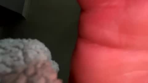 Snapshot of skuzzy25 chatting on 8, 3, 2025 skuzzy25 online show from 8, 3, 2025