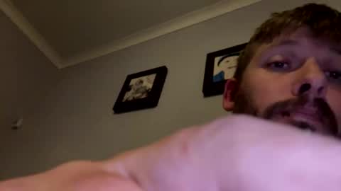 Snapshot of skuzzy25 chatting on 13, 10, 2025 skuzzy25 online show from 13, 10, 2025