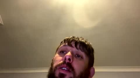 Snapshot of skuzzy25 chatting on 19, 10, 2025 skuzzy25 online show from 19, 10, 2025