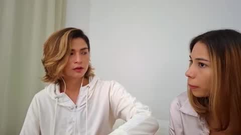 Snapshot of skyamber8v2 chatting on 28, 6, 2026 Vi online show from 28, 6, 2026