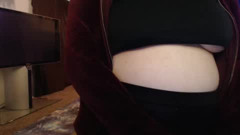 SKYLE   online show from 21, 2, 2025