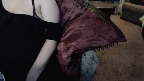 SKYLE   online show from 28, 3, 2026