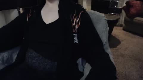 SKYLE   online show from 17, 4, 2026