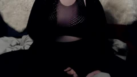Snapshot of skyblu1 chatting on 29, 7, 2026 SKYLE online show from 29, 7, 2026