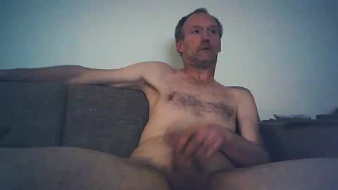 MadOteC online show from 21, 2, 2025