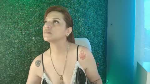 skylar__desire online show from 4, 10, 2025